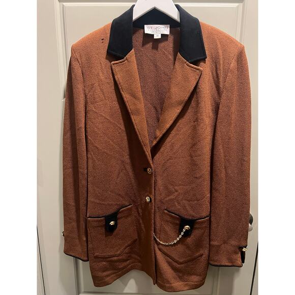 St. John Jackets & Blazers - St.John Blazer size 10